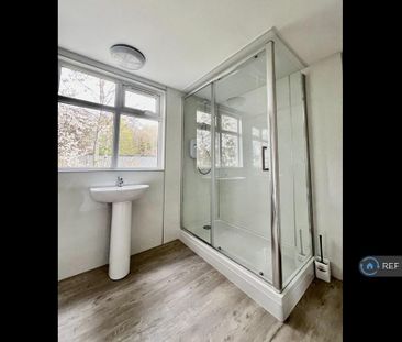 3 bedroom detached house to rent - Photo 6