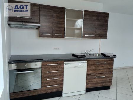 Location Appartement 1 pièce 32m² BEAUVAIS 60000 - Photo 3