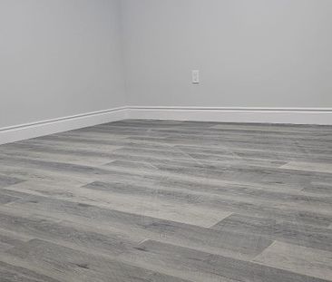 For Lease - 370 Greenbrook Drive, Kitchener, Ontario - Photo 6