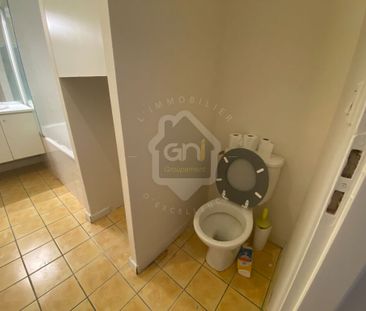 Location Appartement 1 pièce 32m² - Photo 2