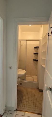 Location Appartement 2 pièces 36m² BOULOGNE BILLANCOURT 92100 - Photo 4