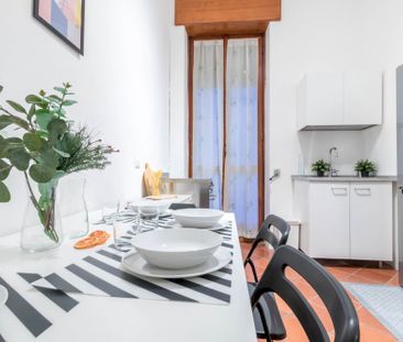 Elegant single room in Viale Regina Margherita - Photo 5