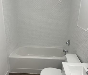 For Lease - 2365 Marine Drive Unit# 102, Oakville, Ontario - Photo 5