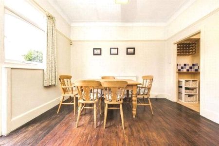 Woodbourne Avenue, SW16, London - Photo 4