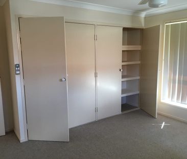 Great family home in quiet street (avail 17.04.26) NO inside pets - Photo 4