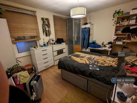 2 bedroom end of terrace house to rent - Photo 4