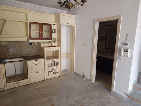 Μεζονέτα για ενοικίαση Κέντρο (Πεύκα) - Photo 3