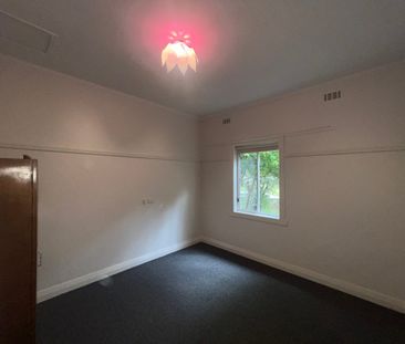 Tranquil Rural Home - Photo 5