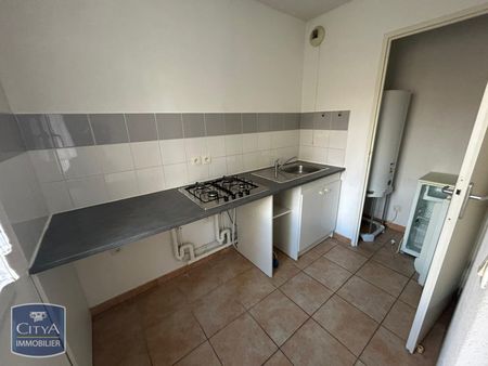 Location Appartement 2 pièces 47m² CHATEAU ARNOUX ST AUBAN 04160 - Photo 5