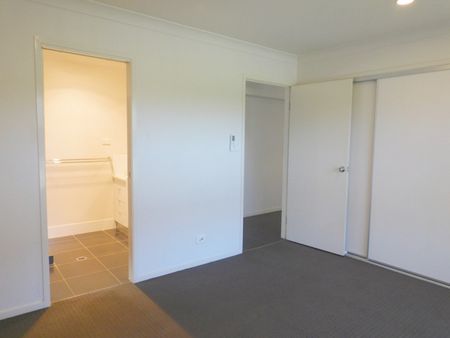 23 Dobinson Street, 4750, Bucasia - Photo 2