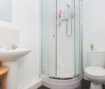 6 bedroom flat to rent - Photo 6