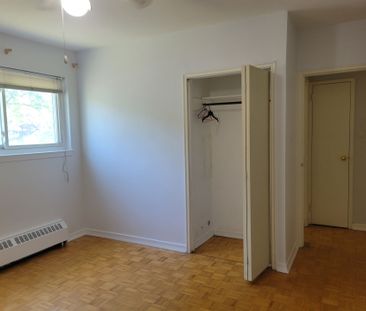 For Lease - 54 Rabbit Lane Unit# 3, Toronto, Ontario - Photo 4