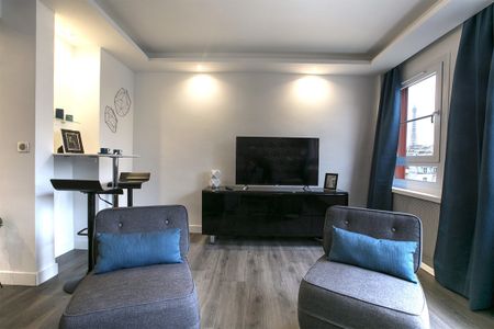 Appartement à louer rue Lekain, Paris 16ème - Photo 2