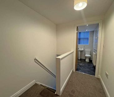 Mellalieu Street, Royton, OL2 - Photo 1