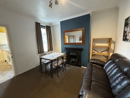 Siward Street, Hull Road - P10721 - Photo 2