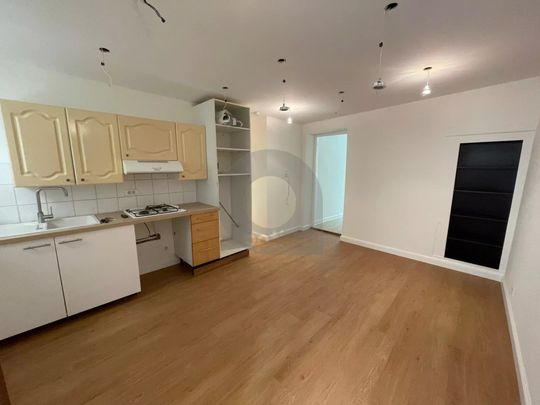 Location Appartement 2 pièces 32m² CASTELLAR 06500 - Photo 1