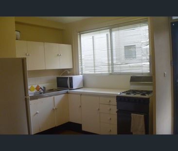 107/130A Mounts Bay Road, East Perth, WA 6004 - Photo 5