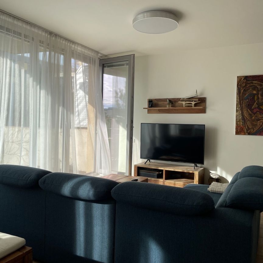 Pronájem bytu 2+kk • 56 m² bez realitkyNa Vackově, Praha - Žižkov - Photo 1