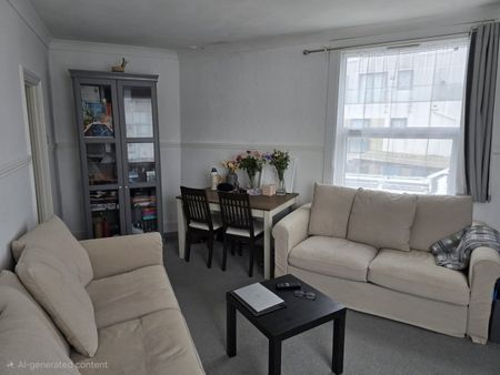1 Bed Flat, Sidney Road, SE25 - Photo 2