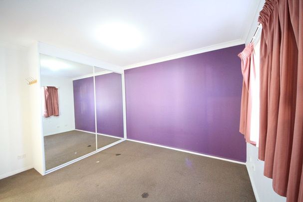 1 BEDROOM + STUDY - Photo 1