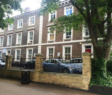 2 Bed Flat, New Walk, LE1 - Photo 1