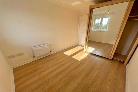 Midanbury Court, SO18 - Photo 5