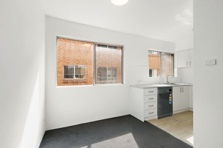 Spacious Renovated 2-Bedroom Townhouse in The Junction - Photo 3