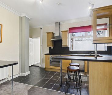 Four Lane Ends, Hetton-le-Hole, Houghton Le Spring, Tyne and Wear, ... - Photo 5