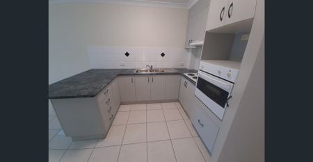 Bright & Airy Unit in a Sought-After Location - Photo 5