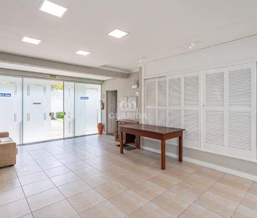 Apartamento com 2 dormitórios, sendo 1 suíte, e 1 vaga de garagem no Bairro Cavalhada - COD: 13469 - Foto 5