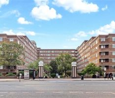 Balham High Road, London, SW17 - Photo 1