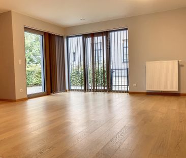 Appartement à louer 2 chambres 87 m², 1150 € - Photo 2