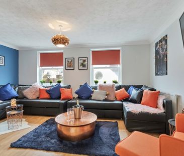 3 Bed Terraced House, Bristol Road, BN2 - Photo 5