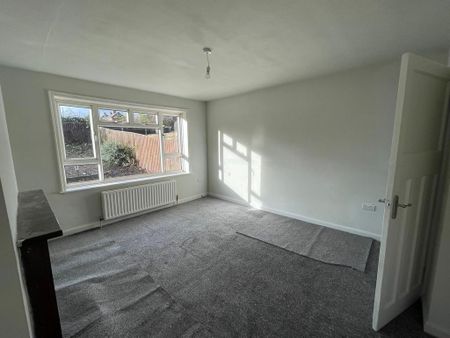 3 bedroom terraced house to rent - Photo 4