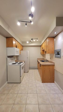 For Lease - 30 Summit Avenue Unit# 606, Hamilton, Ontario - Photo 2