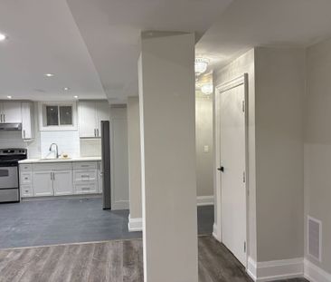 For Lease - 31 Irwin Drive Unit# B, Whitby, Ontario - Photo 5