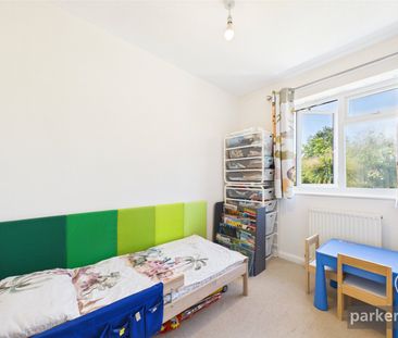 Chicory Close, Earley, Reading, Berkshire, RG6 - Photo 3