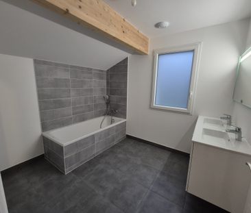 Location Maison 5 pièces 116m² CRANVES SALES 74380 - Photo 1