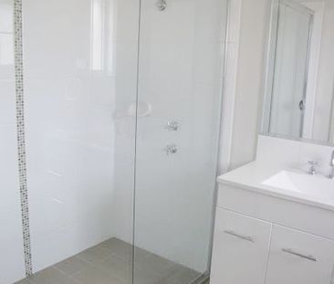 MODERN FAMILY HOME - Photo 5