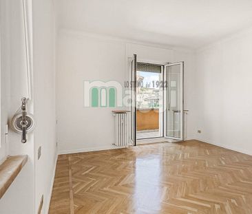 Via Lovanio, Milano, Lombardy 20121 - Photo 3