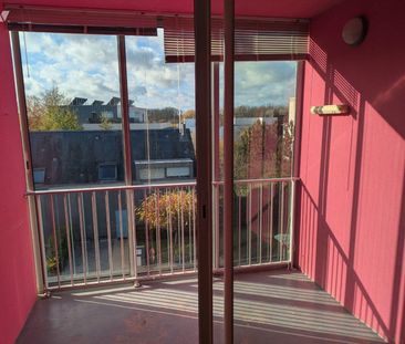 MORDELLES , 1Allée Gambetta . Un appartement de type 2 situé au 2 è... - Photo 3