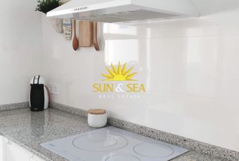 2 BEDROOM APARTMENT - TORRE DE LA HORADADA