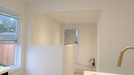 For Lease - 386 Welland Avenue, St. Catharines, Ontario - Photo 4