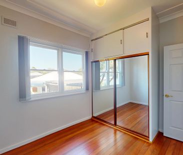 35 Drydon Street, Wallsend NSW 2287 - Photo 3