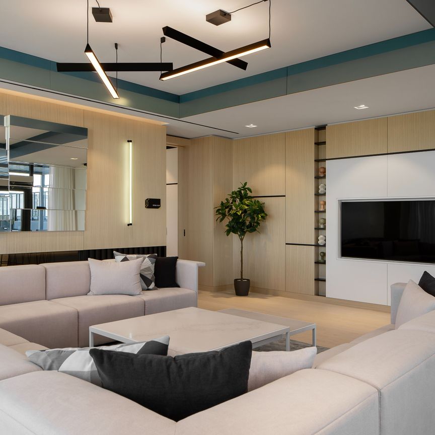 For Lease - 36 Zorra Street Unit# 911, Toronto, Ontario - Photo 1