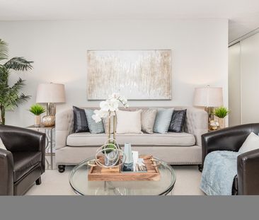 Barkley Towers | 955 Warwick Court, Burlington - Photo 1