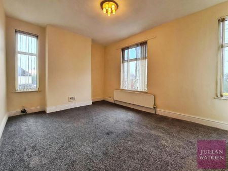 3 bedroom end of terrace house to rent - Photo 5