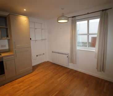 Mendy Street, High Wycombe - Photo 4