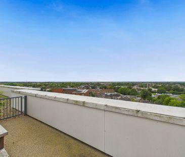 Kempton House, London Square, 122 High Street,TW18 - Photo 6