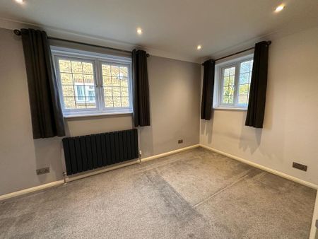 1 bedroom semi-detached house to rent - Photo 3